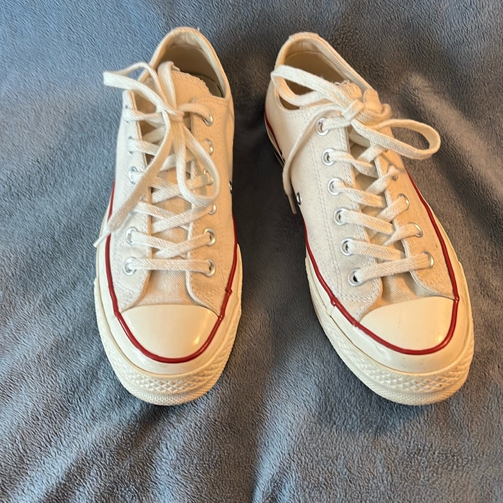 Converse Chuck 70 Low Top Cream Sneakers Women’s 7.5 Men’s 5.5